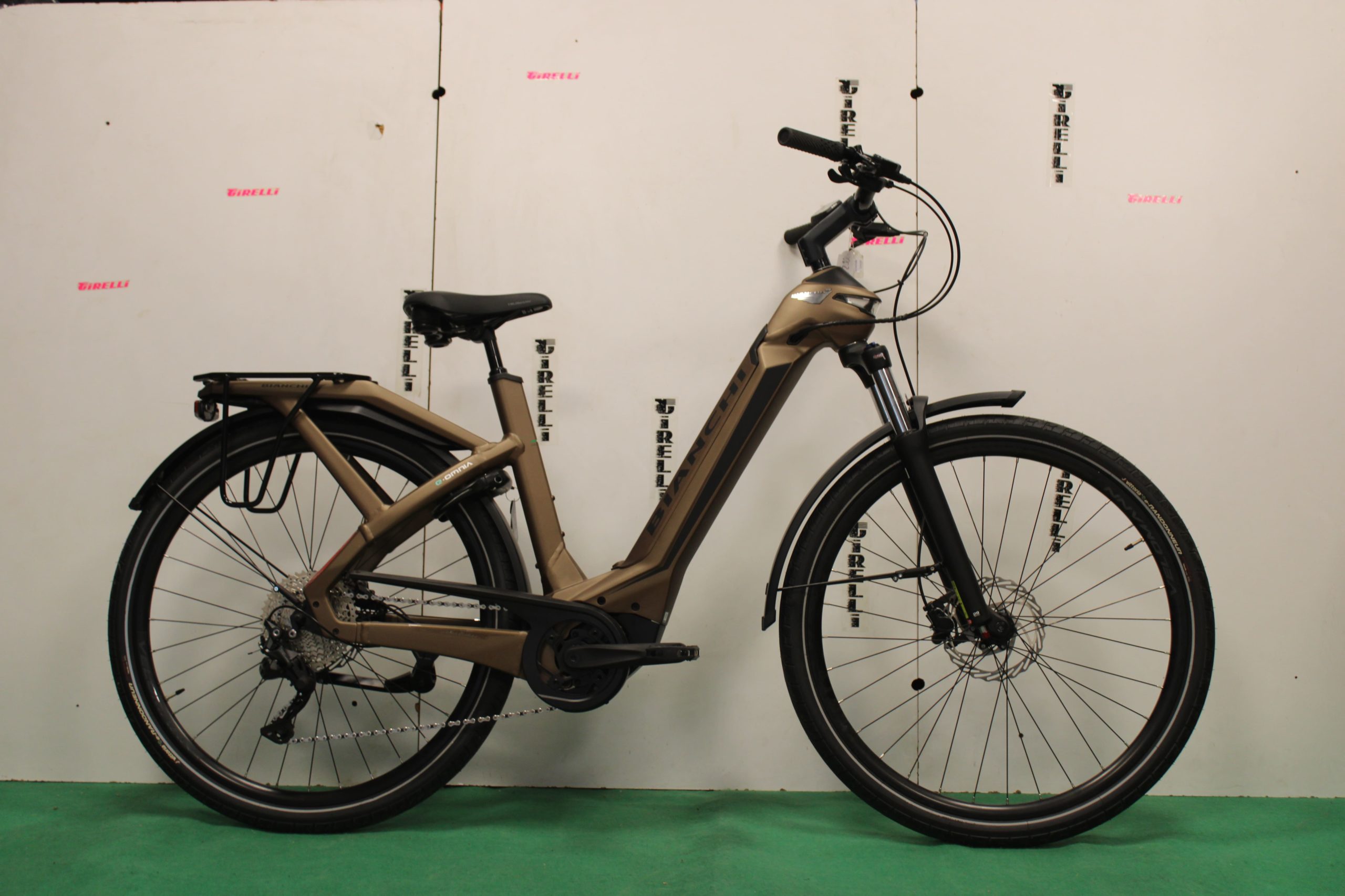 city bike - Bianchi e omnia city tipe - immagine 2